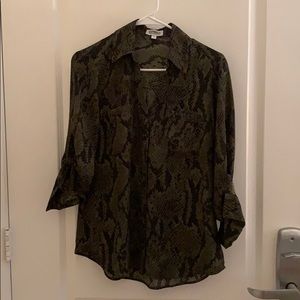 Like new express snakeskin portofino shirt